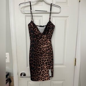 Brand New with Tags Cheetah Print Mini Dress size 6 PrettyLittleThing